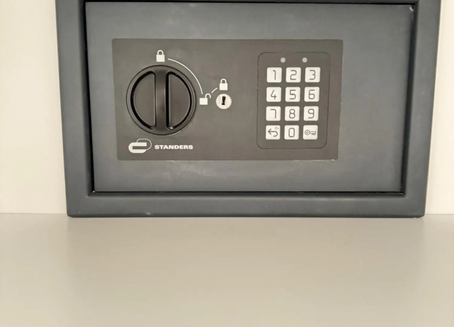 Chez Zenovia Apartman Párizs